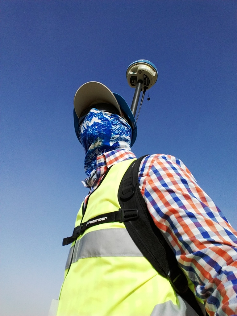 JacTop en planta fotovoltáica en Dubai (Emiratos Arabes)